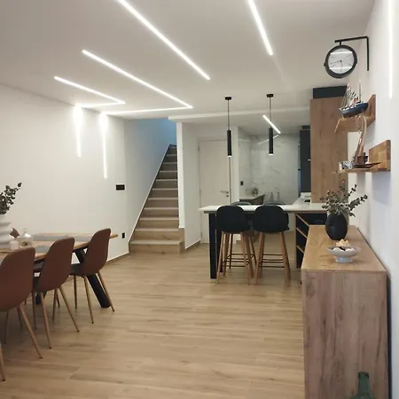 Casa Anton Muxía
